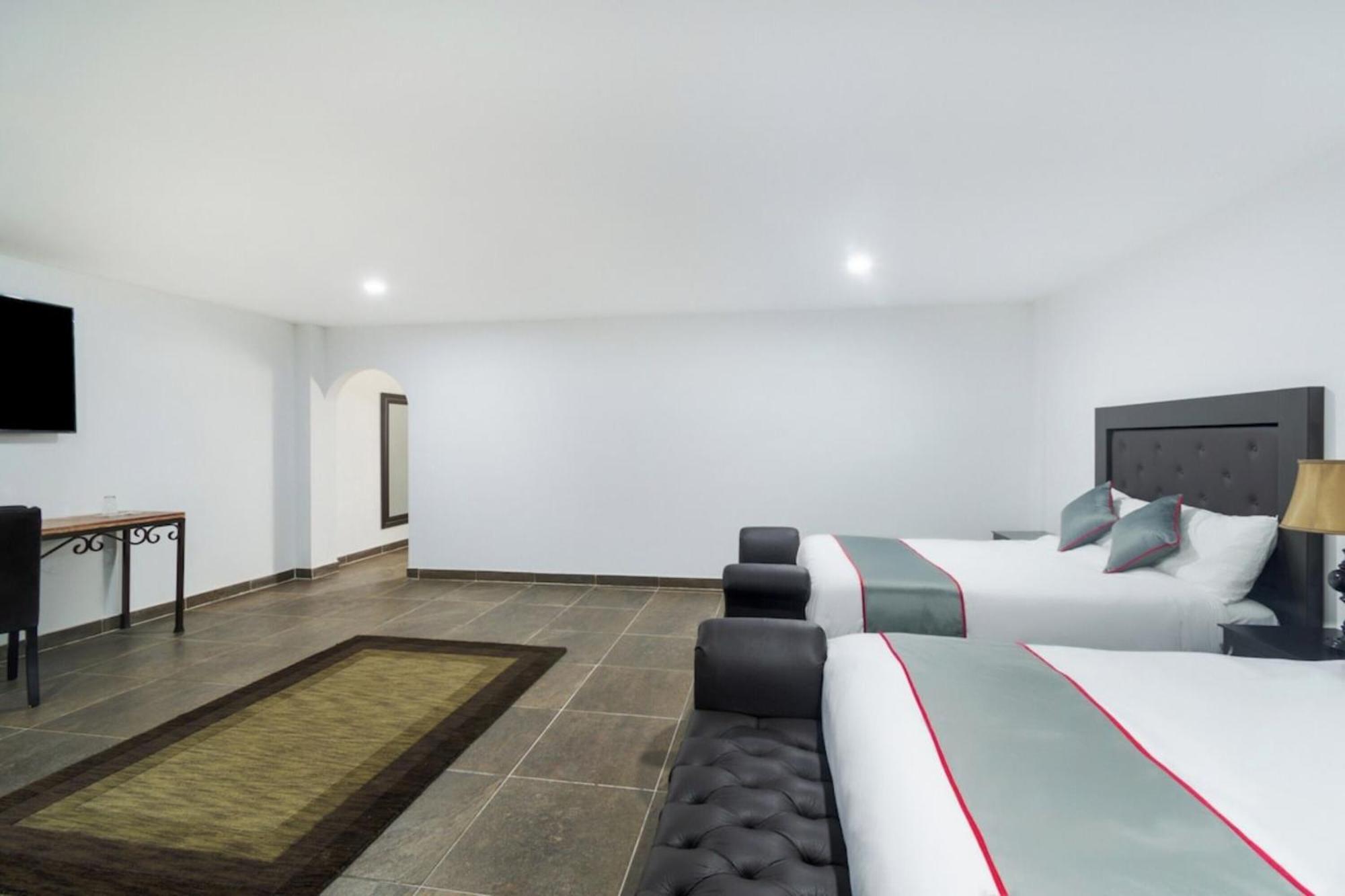 Collection O Hotel Nueva Escocia, ปวยบลา ภายนอก รูปภาพ